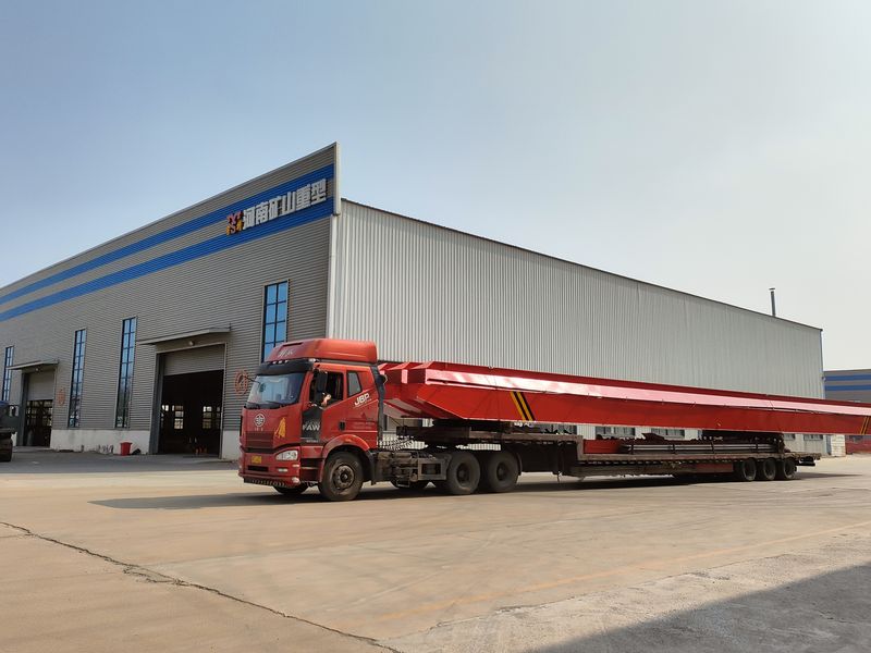 4臺電動單梁起重機(jī)，LD10t-26.53m，發(fā)往浙江交付客戶使用。