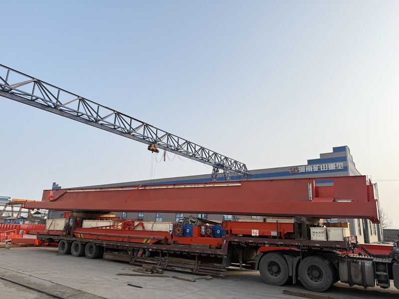 歐式雙梁QDX25/5T-22.5M、電動(dòng)單梁、電動(dòng)葫蘆整車發(fā)貨